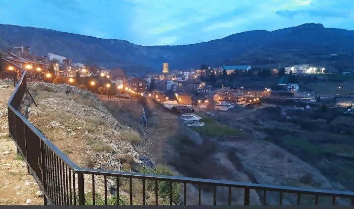Un Apartamento Con Vistas Viguera المظهر الخارجي الصورة