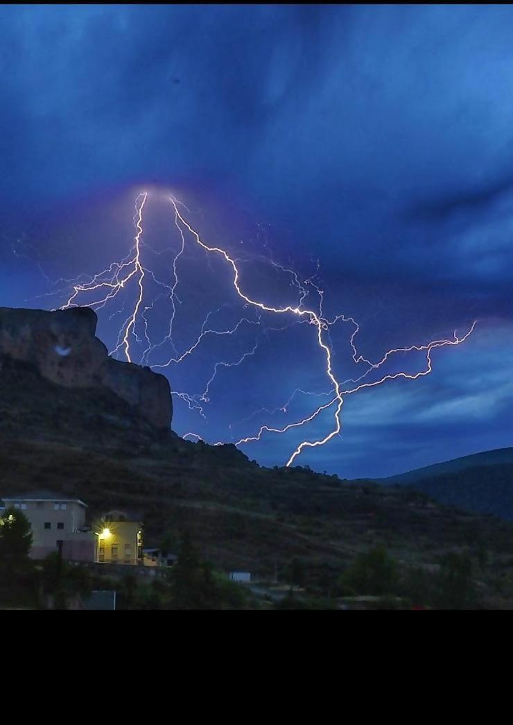 Un Apartamento Con Vistas Viguera المظهر الخارجي الصورة